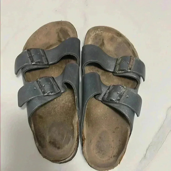 Birkenstock Metallic Silver Sandals - Picture 3 of 5